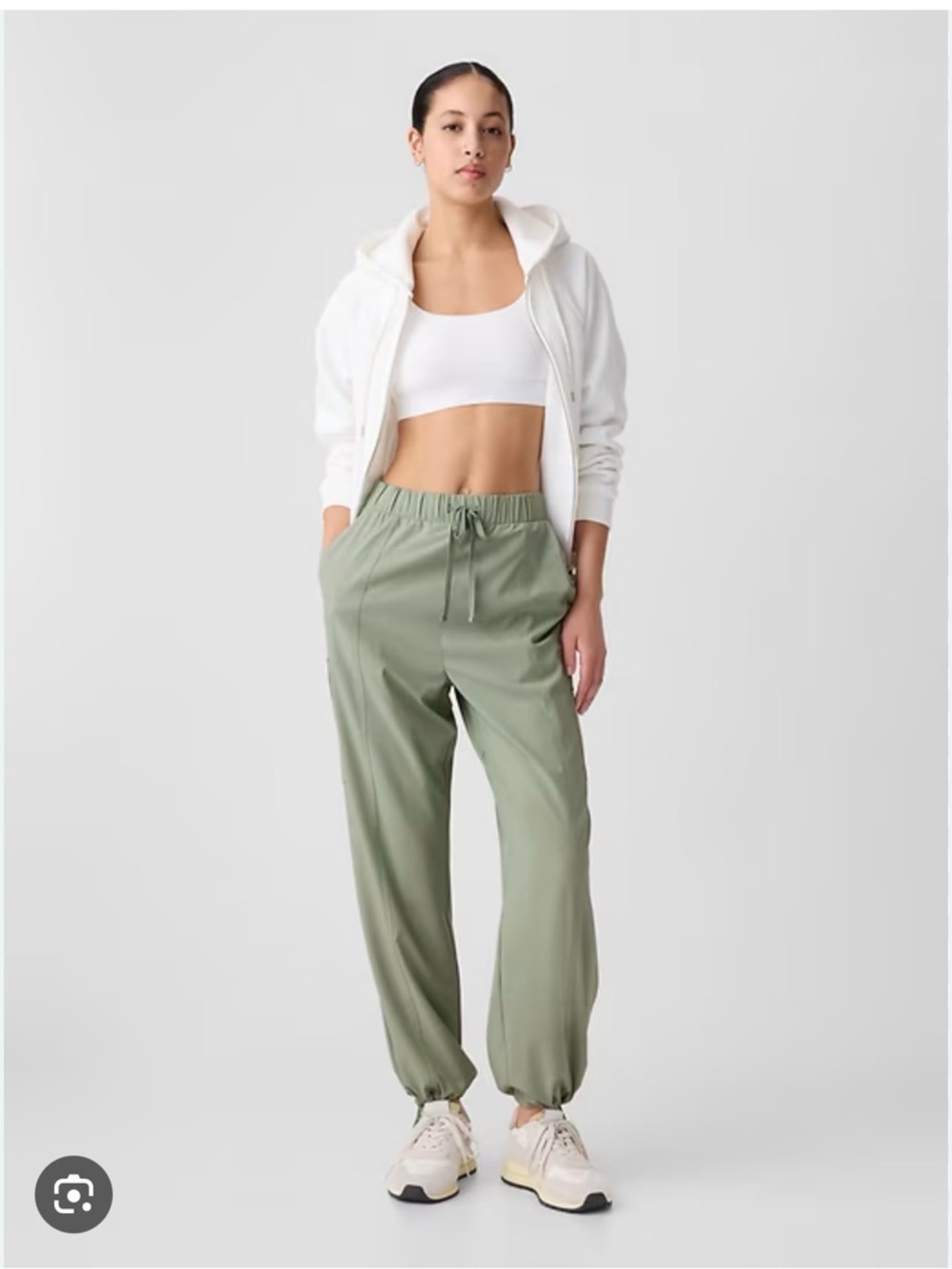 Women’s GAP Runaround Parachute Pant